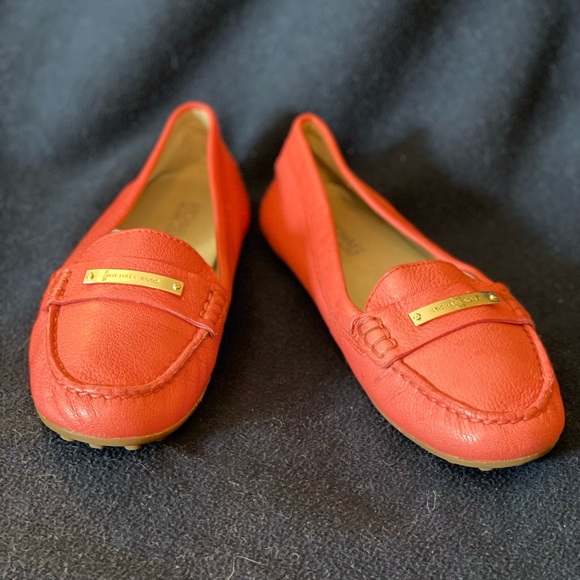 Michael Kors leather loafers Size 7 - Picture 10 of 10